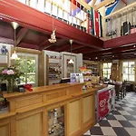 Recreatiepark Wiringherlant Hotel