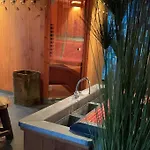 Hotel Recreatiepark Wiringherlant 3*
