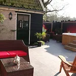 Recreatiepark Wiringherlant Hotel Hippolytushoef