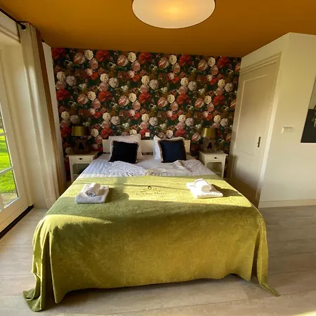 Recreatiepark Wiringherlant Hotel Hippolytushoef