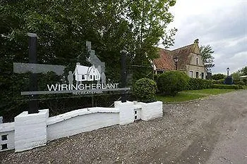 Recreatiepark Wiringherlant ホテル 3*