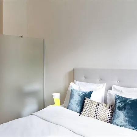 Hotel Recreatiepark Wiringherlant 3*