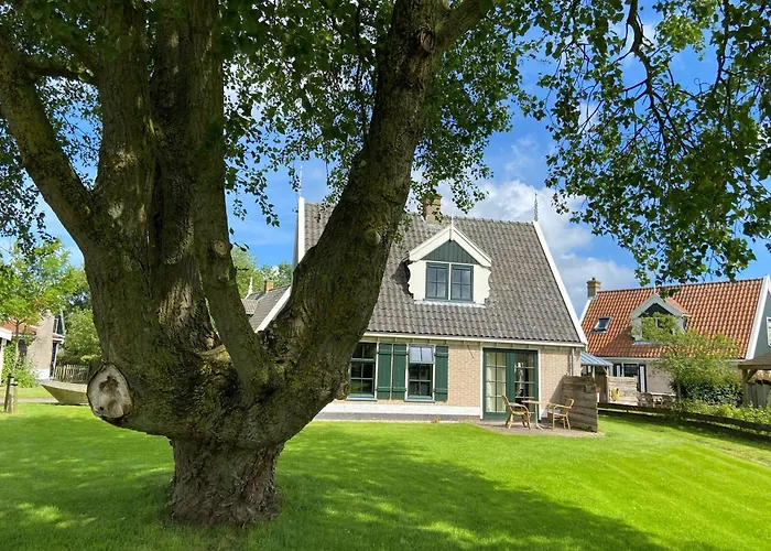 Recreatiepark Wiringherlant 히폴리투쉐프